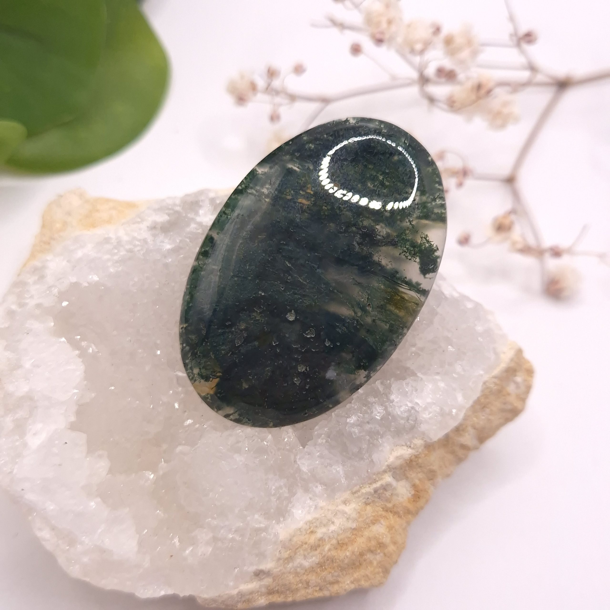 cabochon agate mousse