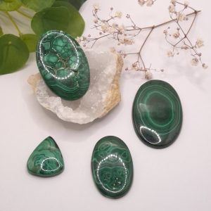 Cabochon en Malachite