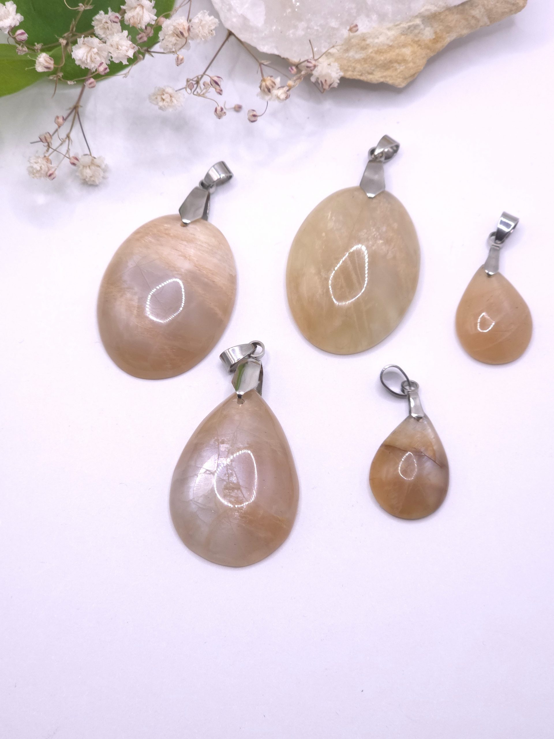 Pendentif pierre de lune