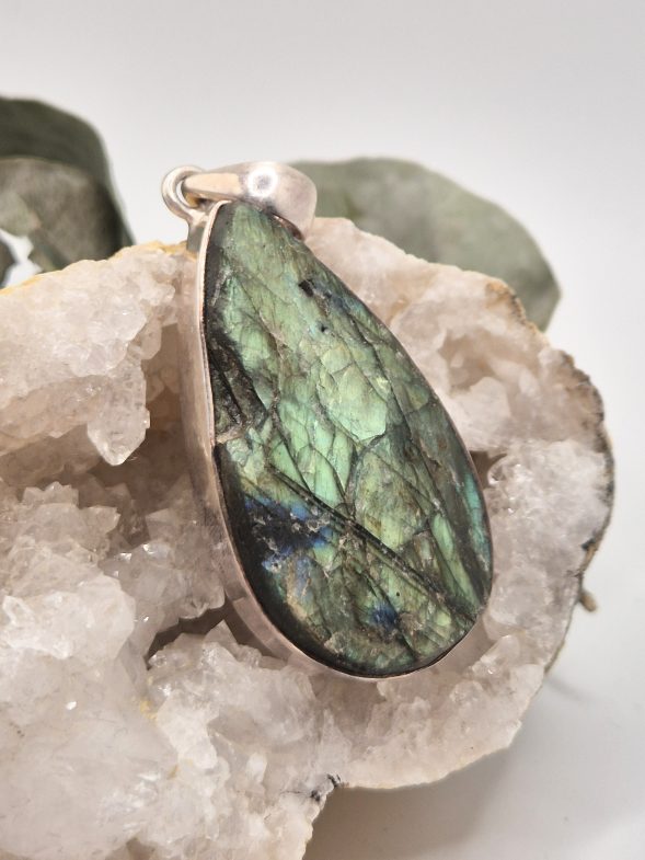 Pendentif labradorite  semi brut – Image 7