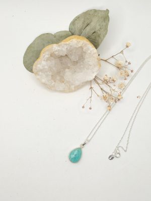 Collier pendentif facettée en amazonite