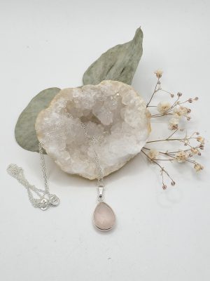 Collier goutte facettée en quartz rose