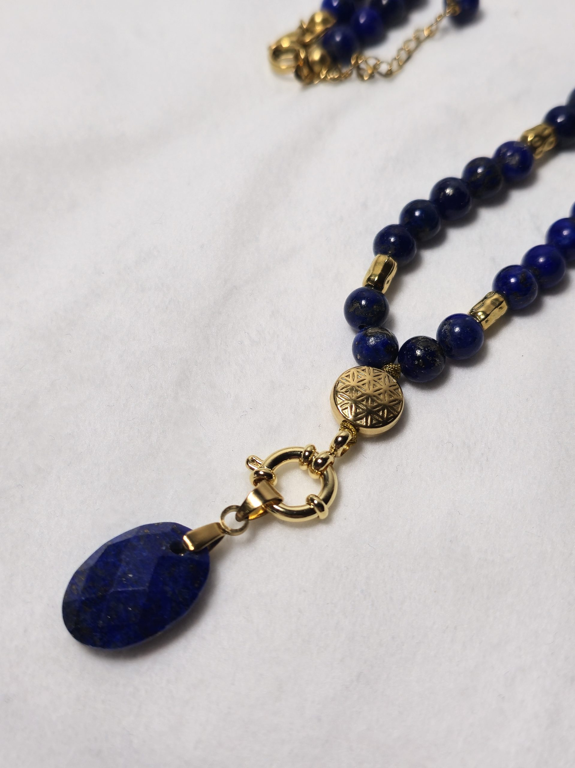 Collier Lapis-Lazuli & Acier Inoxydable Doré – Image 2