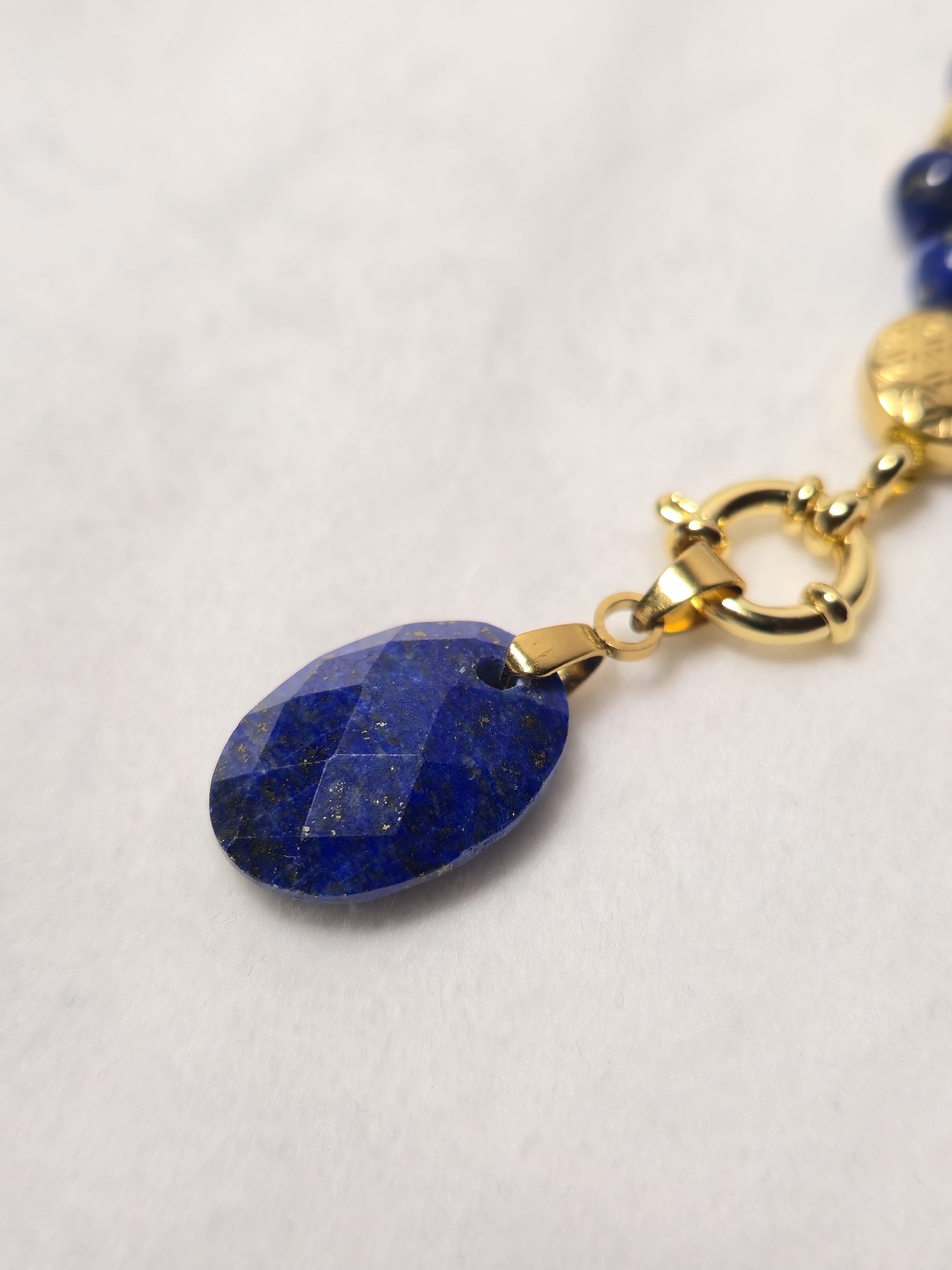 Collier Lapis-Lazuli & Acier Inoxydable Doré – Image 3