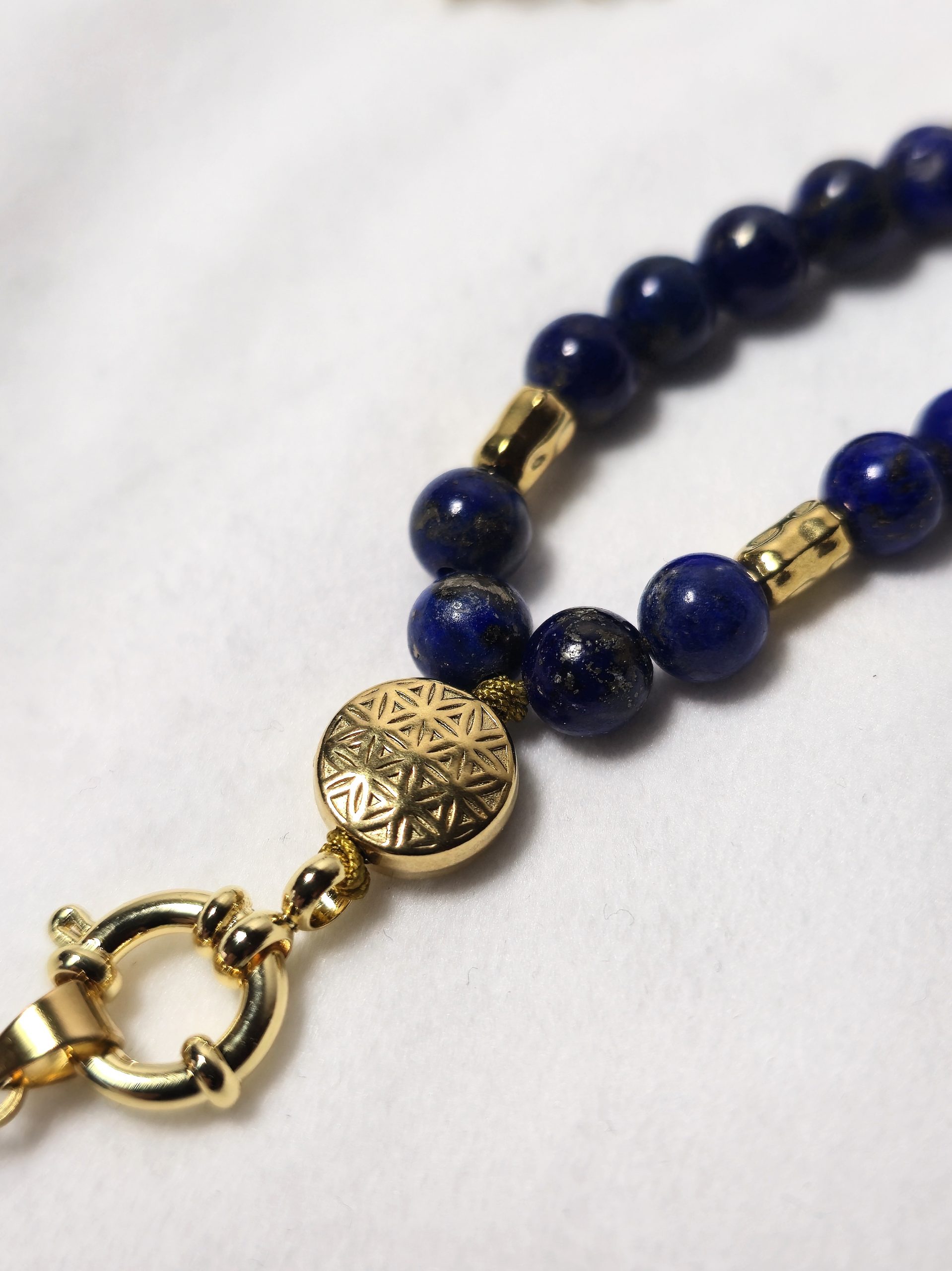 Collier Lapis-Lazuli & Acier Inoxydable Doré – Image 4