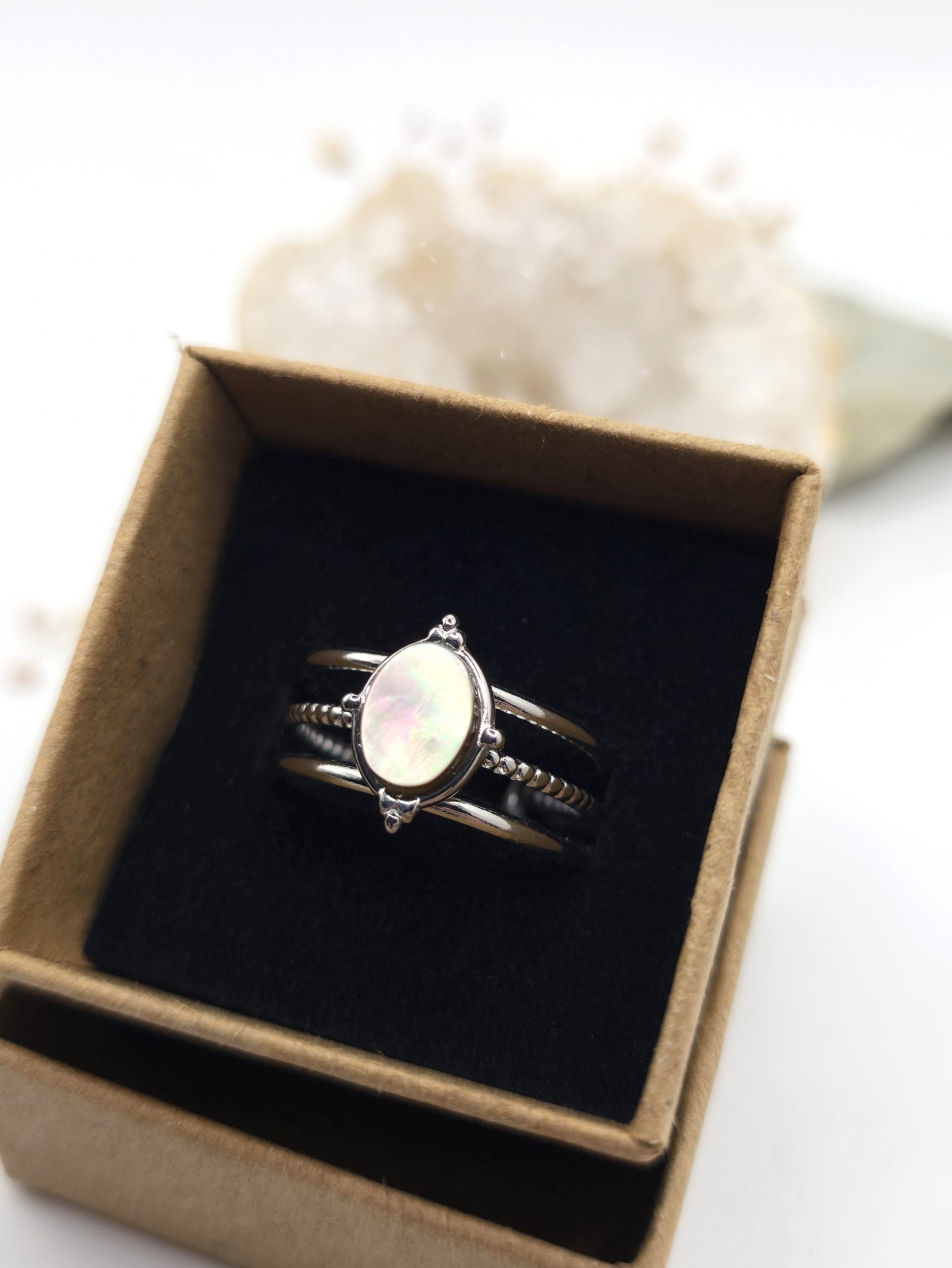 Bague en acier inoxydable et Nacre grise – Image 2