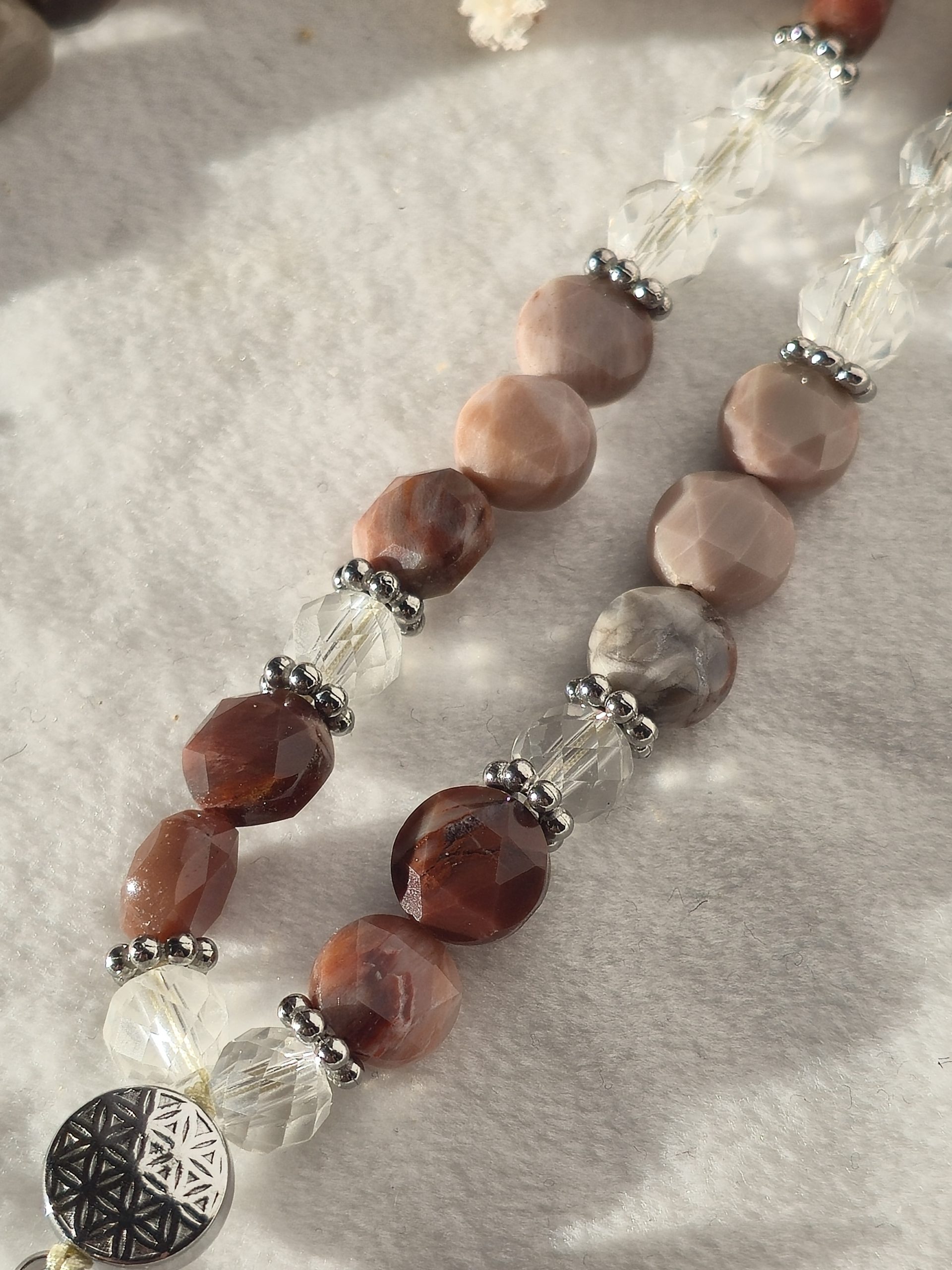 Collier Bois Fossile & Cristal de Roche – Image 4