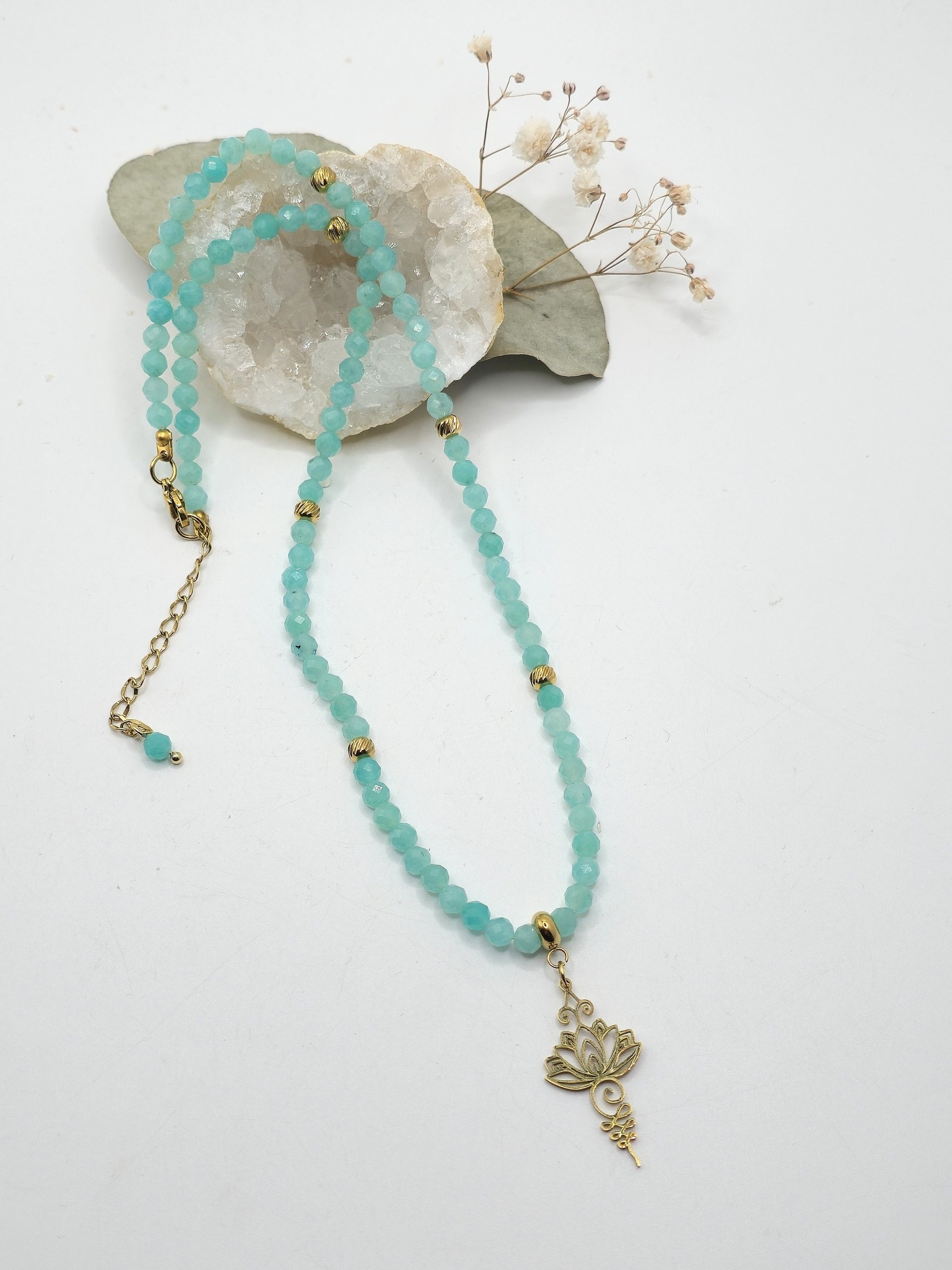 Collier Amazonite Unalome