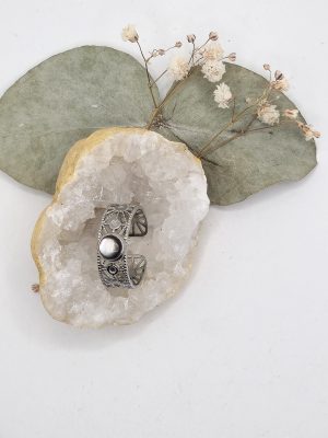 Bague en acier inoxydable et Nacre grise ronde