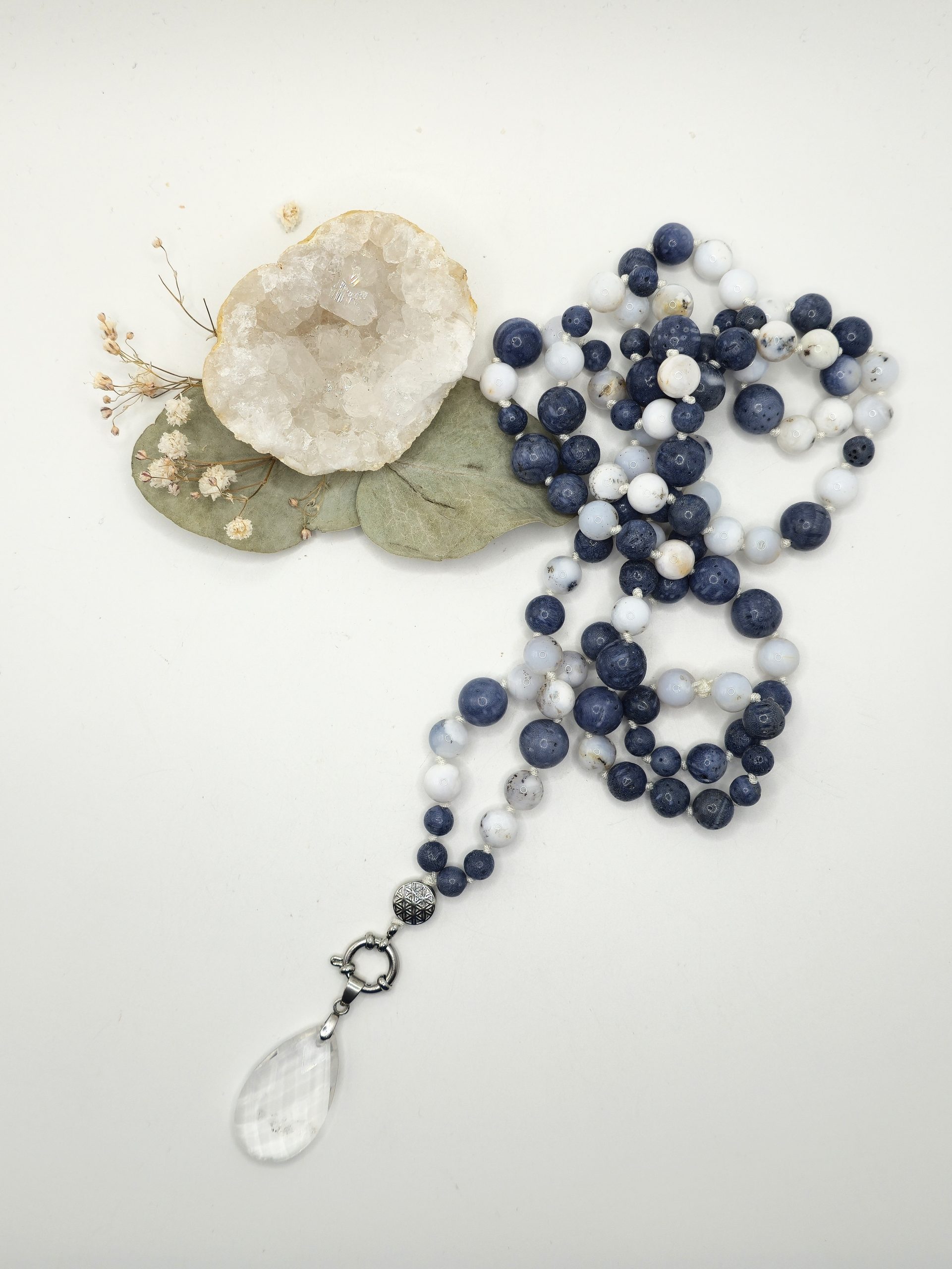 Mala Corail Bleu d'Indonésie et Opale Dendritique